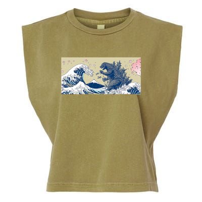 Monster VS the Great Wave Of Kanagaw Garment-Dyed Women's Muscle Tee