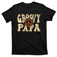 Groovy Papa 70s Aesthetic Nostalgia 1970's Retro Dad T-Shirt