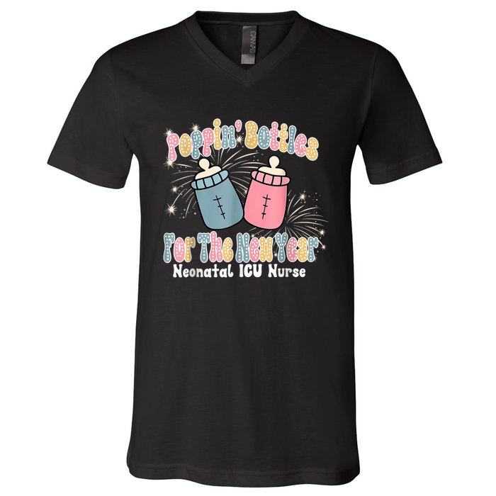 Groovy Poppin Bottles For The New Year Funny Nicu Nurse Xmas V-Neck T-Shirt