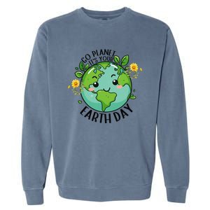 Go Planet Its Your Earth Day 2024 Teacher Cute Earth Garment-Dyed Sweatshirt