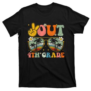 Groovy Peace Out 4th Grade Graduation Last Day Of School T-Shirt