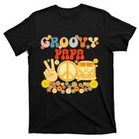 Groovy Papa Retro Matching Family Baby Shower Father's Day T-Shirt