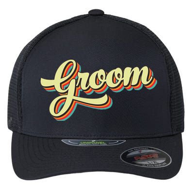 Groom Retro Art Baseball Font Vintage Flexfit Unipanel Trucker Cap