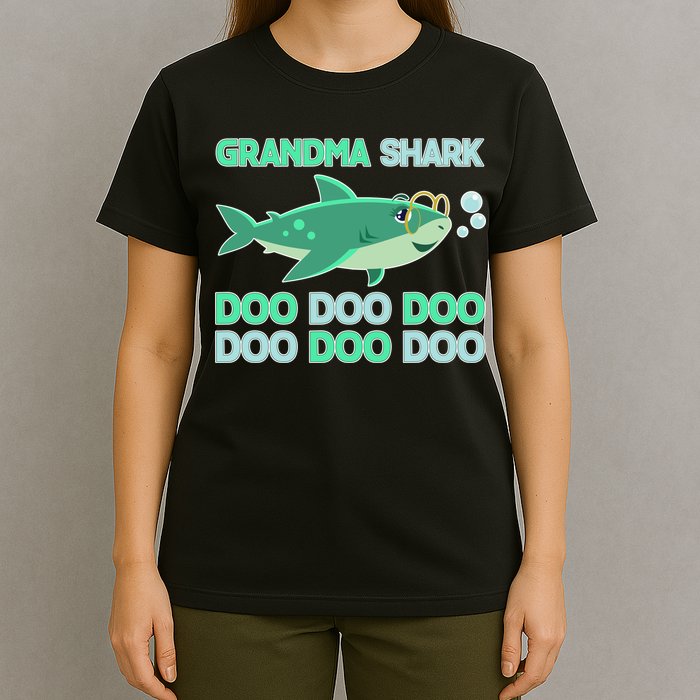Grandma Shark Doo Doo Doo T-Shirt