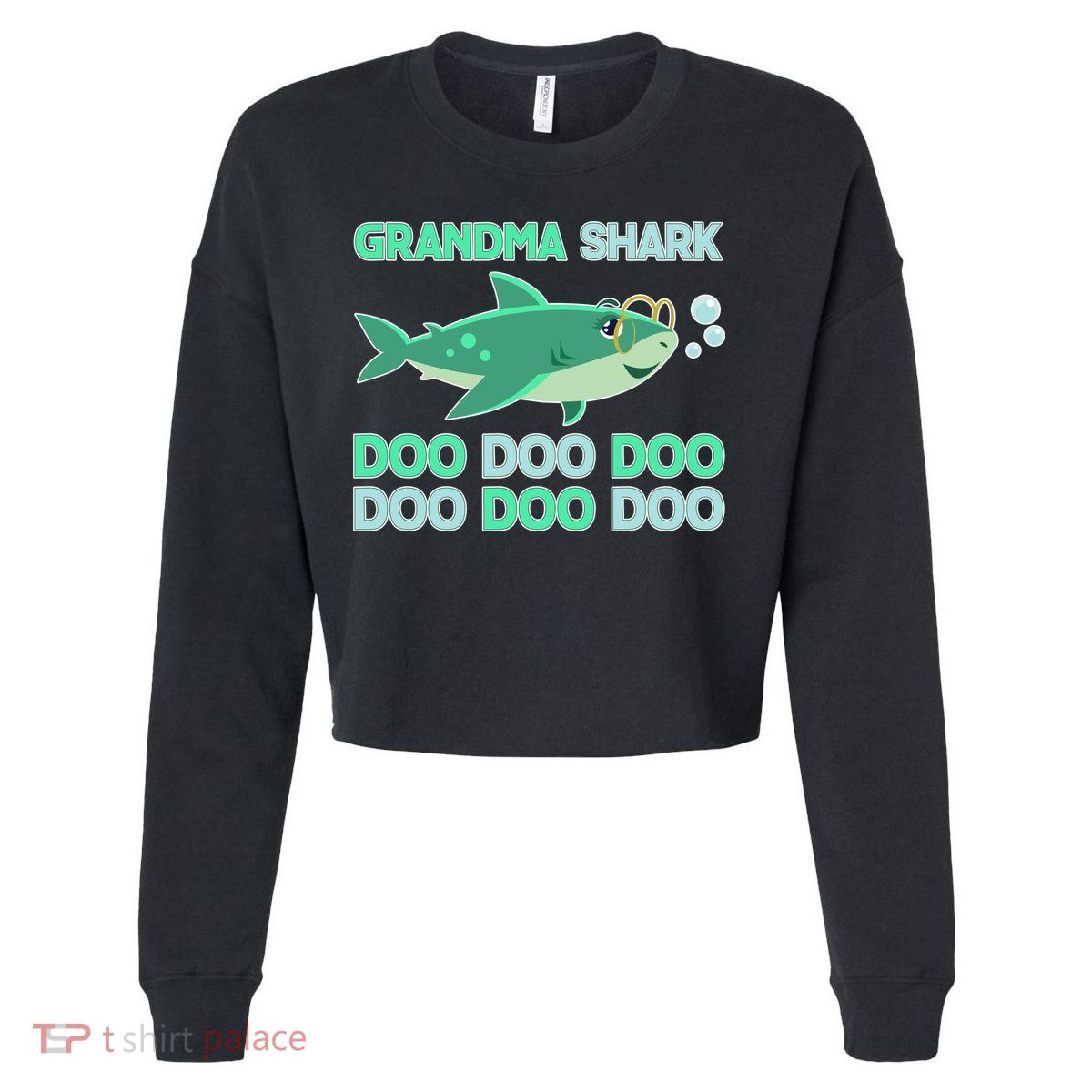 Grandma Shark Doo Doo Doo Cropped Pullover Crew