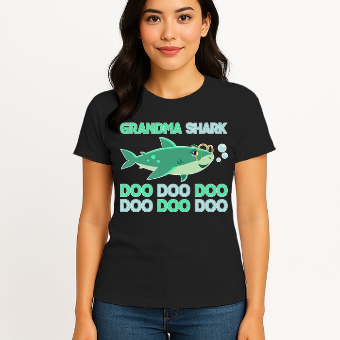 Grandma Shark Doo Doo Doo Womens T-Shirt