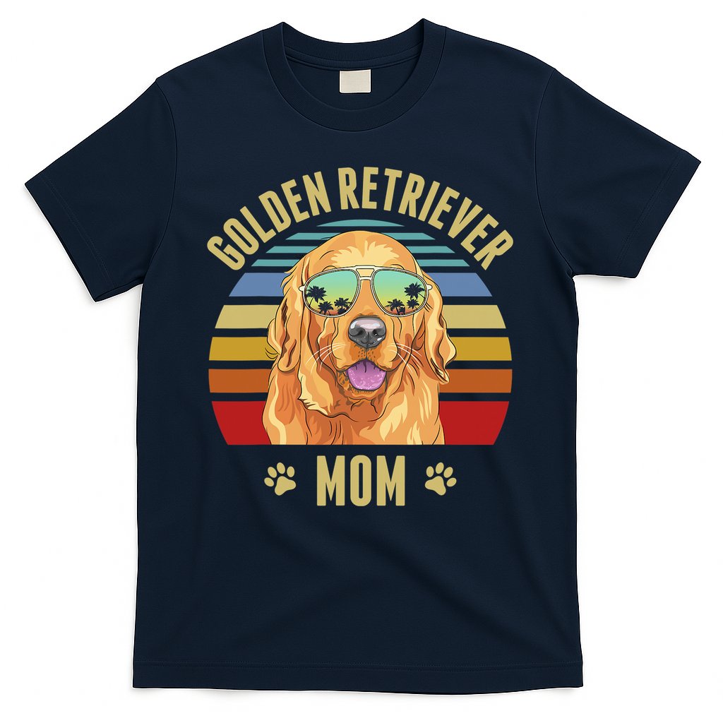 Golden Retriever Best Dog Mom Ever Retro Sunset Beach Vibe T-Shirt