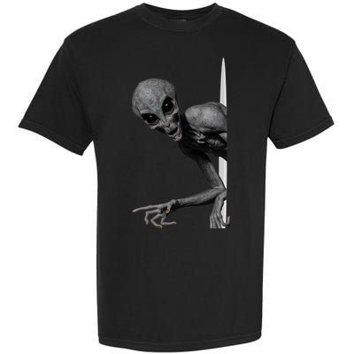 Grey Alien Peaking  Area 51 UFO Abduction Garment-Dyed Heavyweight T-Shirt