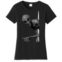 Grey Alien Peaking  Area 51 UFO Abduction Women's T-Shirt