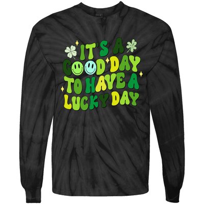 Green Retro Groovy St Patricks Day Party funny Tie-Dye Long Sleeve Shirt