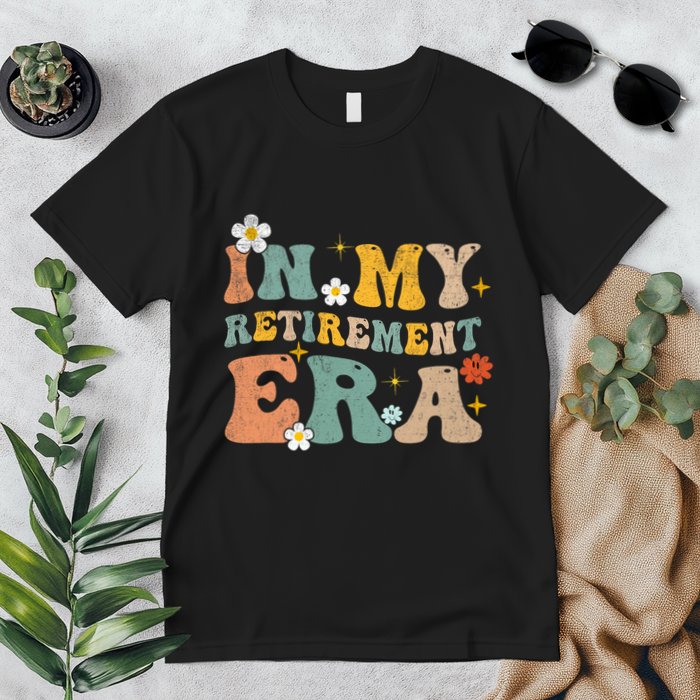 Groovy Retro In My Retiret Era Funny Retired 2025 Premium T-Shirt