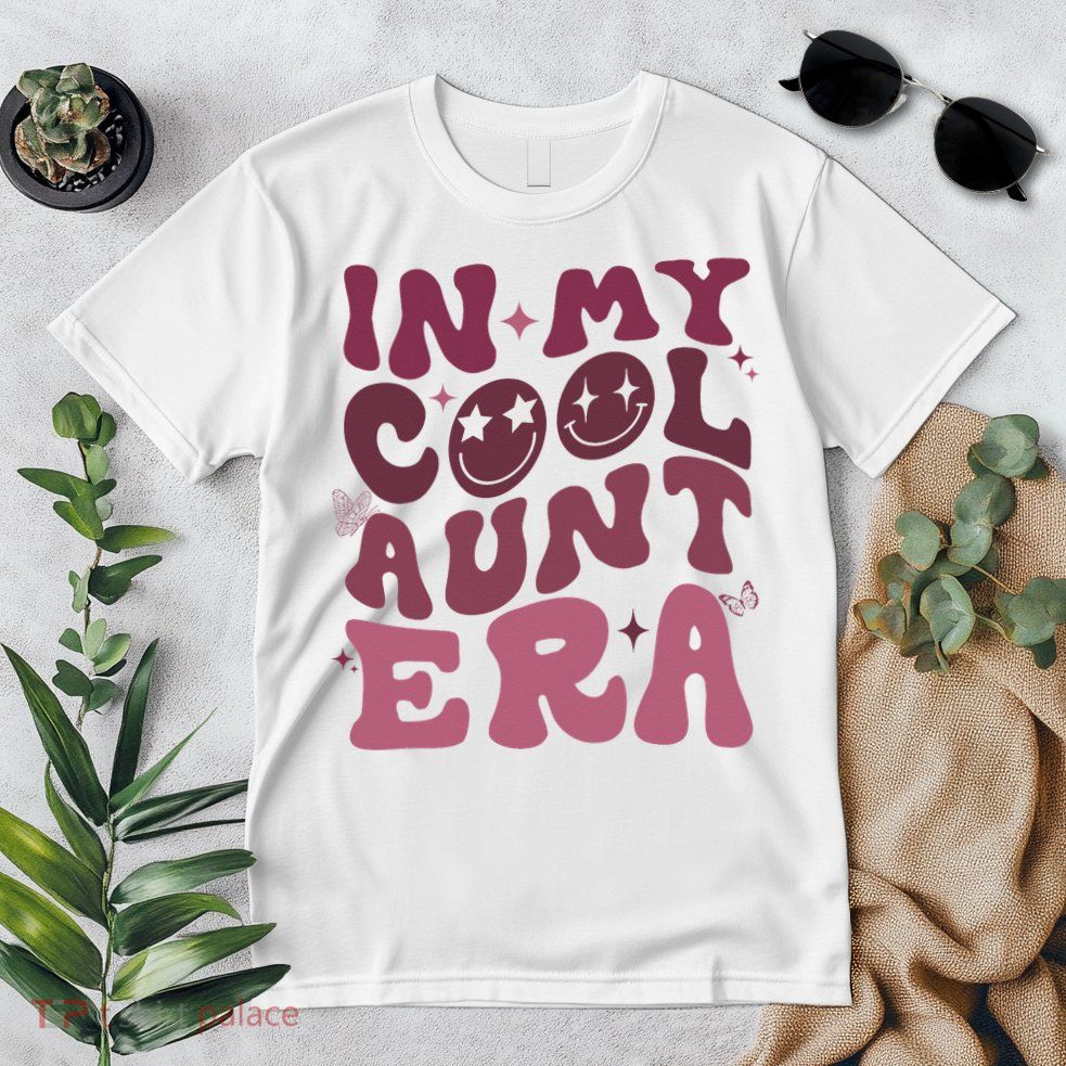 Groovy Retro In My Cool Aunt Era Cool Gifts For Auntie Premium T-Shirt