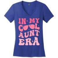 Groovy Retro In My Cool Aunt Era Meaningful Gift Cool Funny Gift For Auntie Gift Women's V-Neck T-Shirt