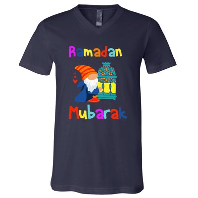 Gnomes Ramadan Mubarak Kareem Happy Ramadan V-Neck T-Shirt