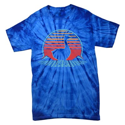 Goose Retro Vintage 80s Style Animal Lover Gift Great Gift Tie-Dye T-Shirt