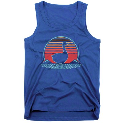 Goose Retro Vintage 80s Style Animal Lover Gift Great Gift Tank Top