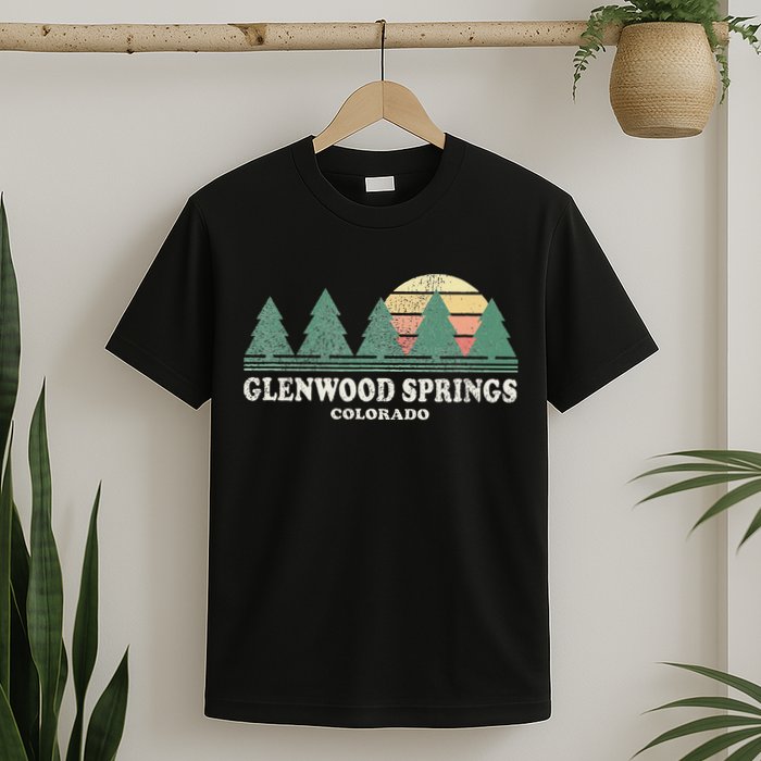 Glenwood Springs Co Vintage Throwback Retro 70s Design T-Shirt