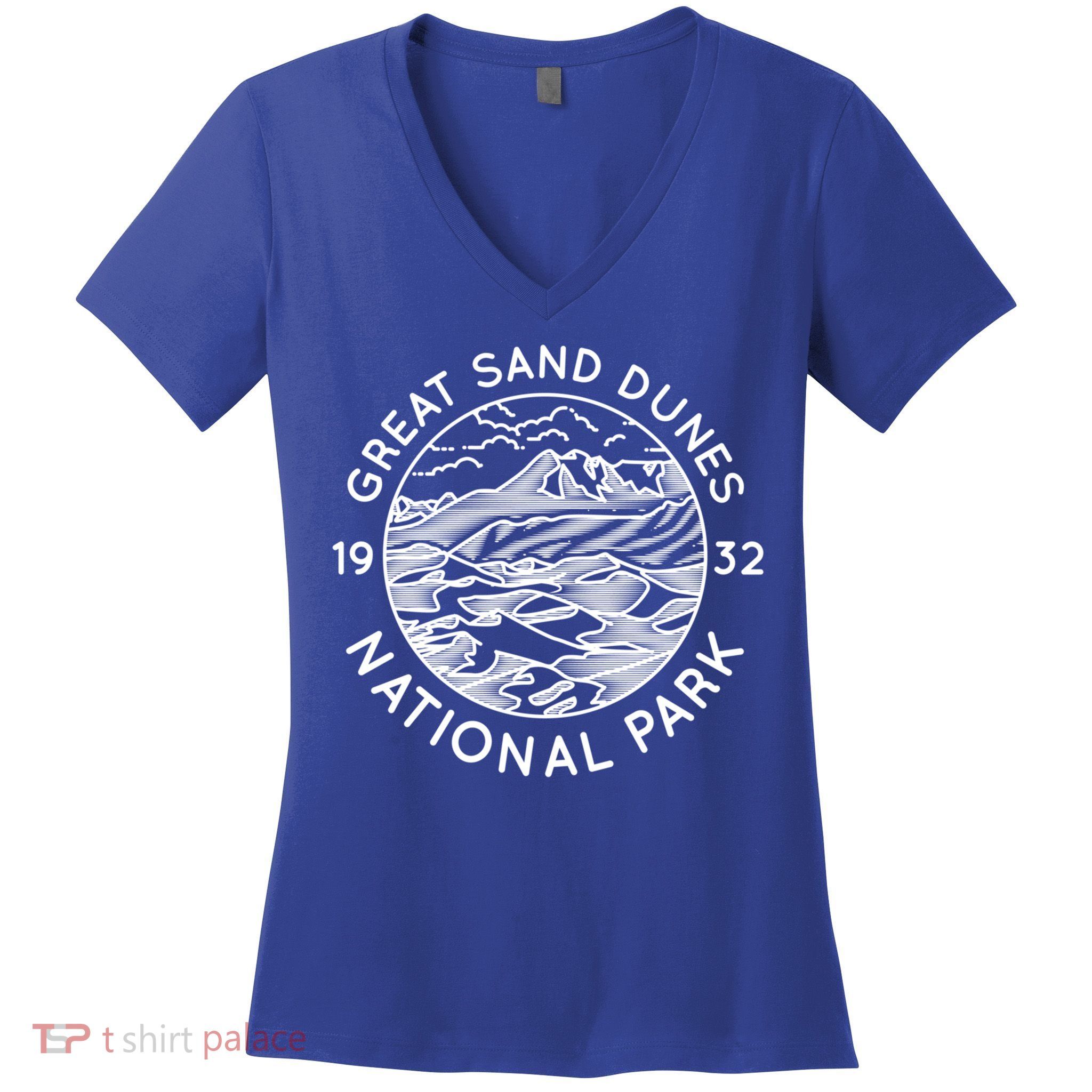 Great Sand Dunes National Park Cool White Line Art Outdoor Gift Women's V-Neck T-Shirt