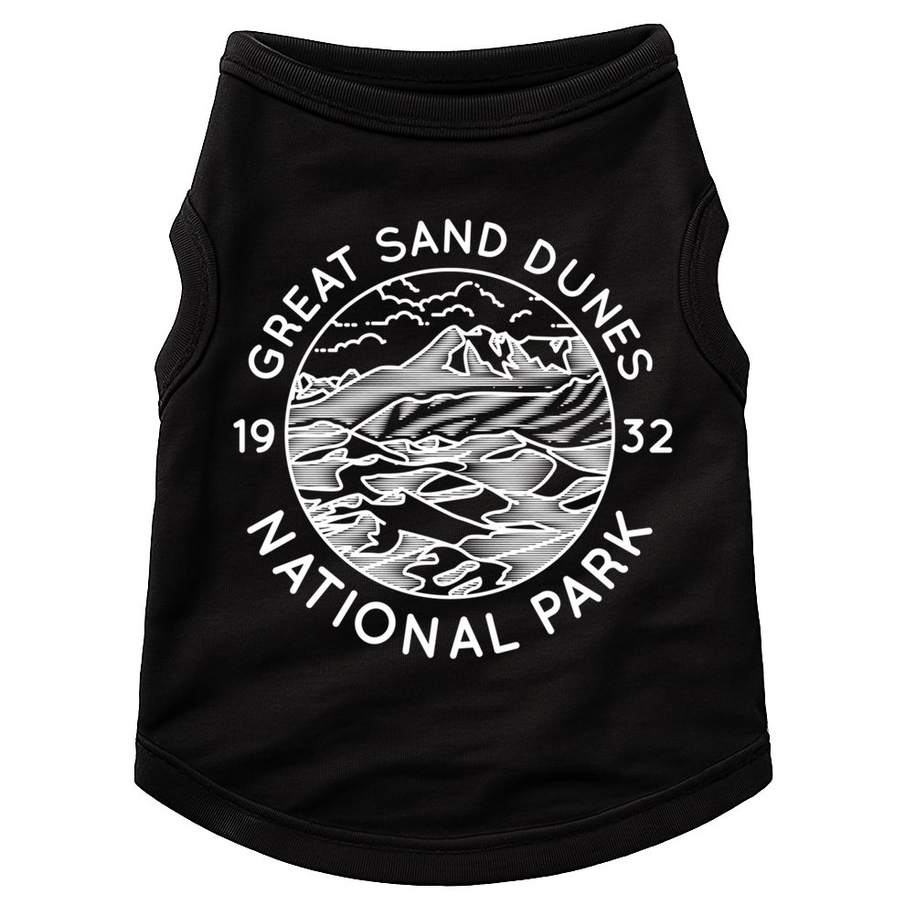 Great Sand Dunes National Park Cool White Line Art Outdoor Great Gift Doggie Tank