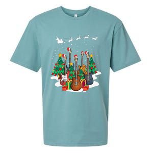 Guitar Santa Hat Christmas Tree Funny Music Loves Xmas Gifts Sueded Cloud Jersey T-Shirt