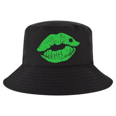 Green Shamrock Lips Kiss sexy St Patricks Day Irish Cool Comfort Performance Bucket Hat