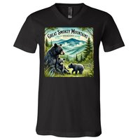 Great Smokey Mountains Black Bear Mother And Cub V-Neck T-Shirt