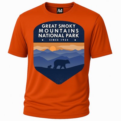 Great Smoky Mountains National Park TN Bear Cooling Performance Crew T-Shirt