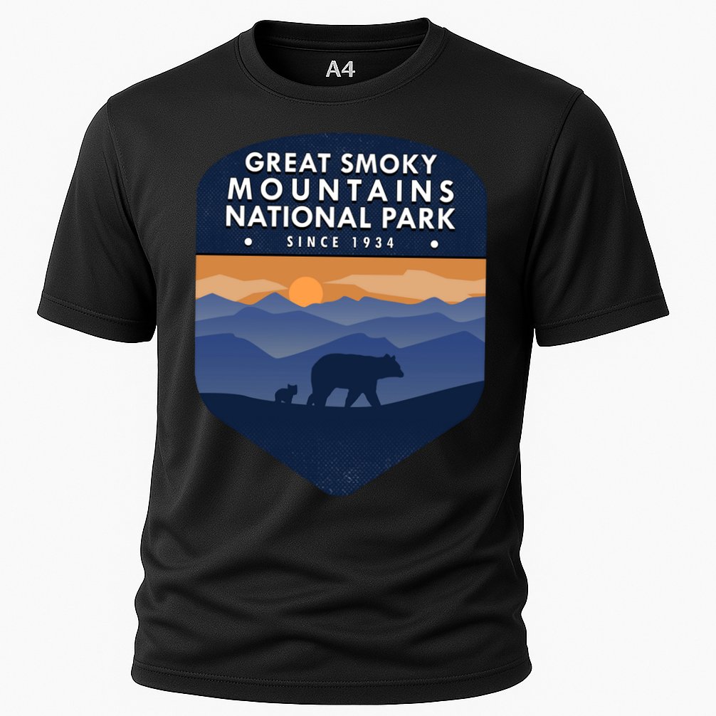 Great Smoky Mountains National Park TN Bear Cooling Performance Crew T-Shirt