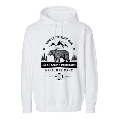 Great Smoky Mountains National Park Gift Bear Vintage Gift Garment-Dyed Fleece Hoodie