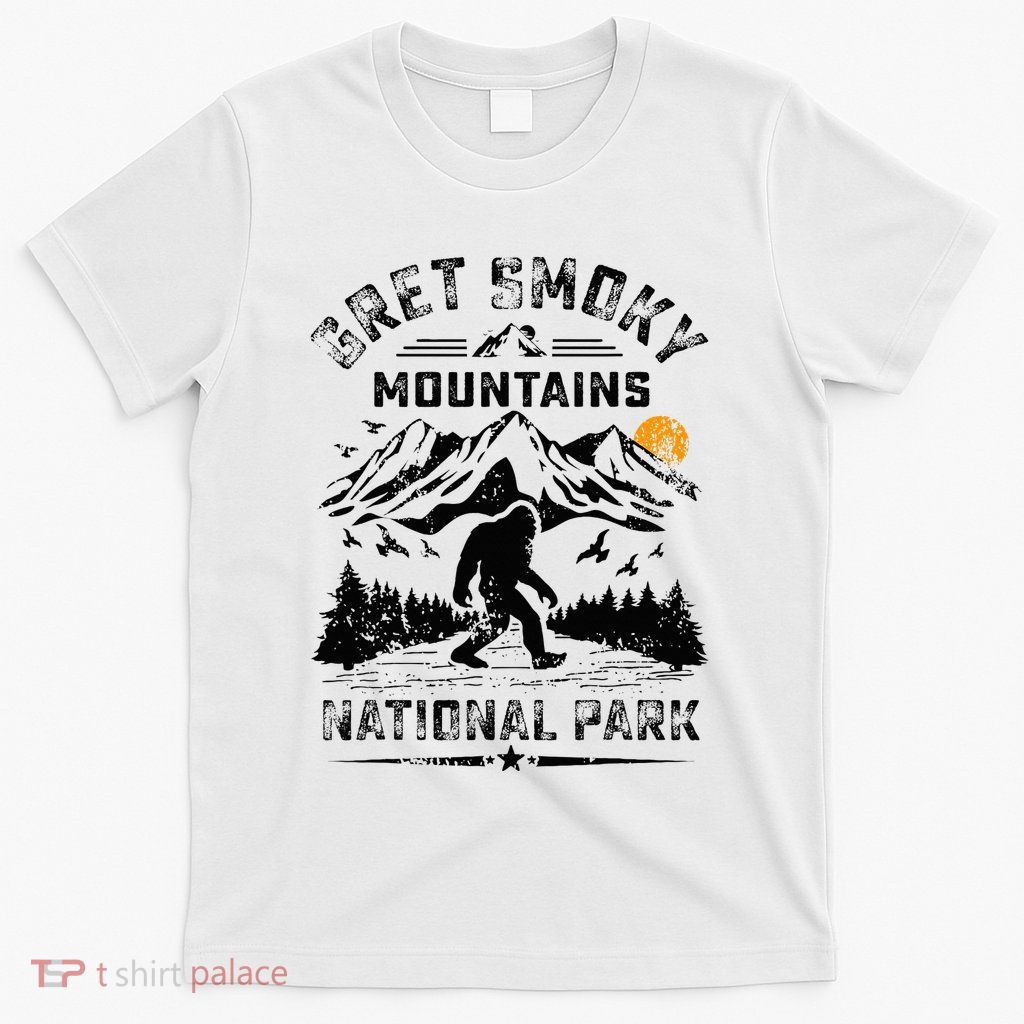 Great Smoky Mountains National Park Sunset Bigfoot Sasquatch T-Shirt