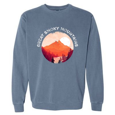 Great Smoky Mountains Hiking Souvenir Garment-Dyed Sweatshirt