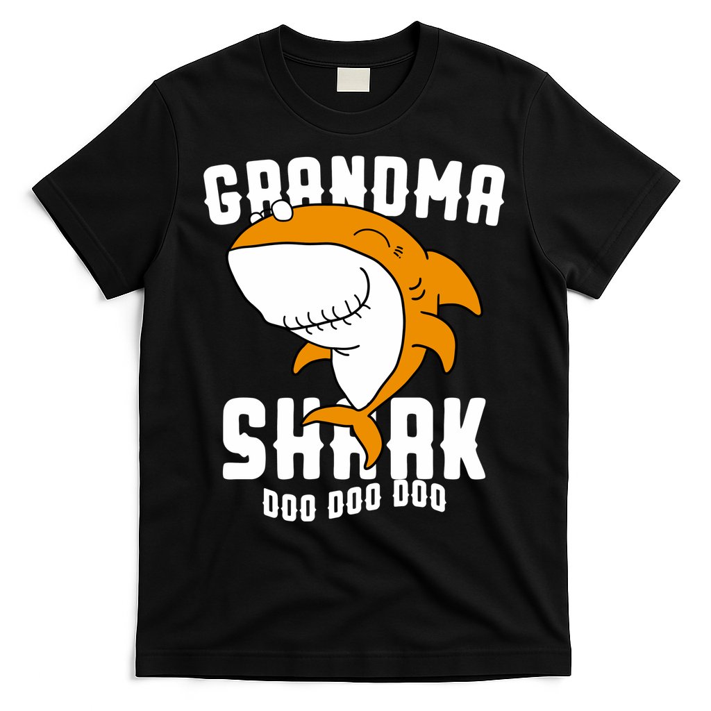 Grandma Shark Mommy Birthday Halloween Christmas T-Shirt