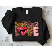 German Shorthaired Pointer ValentineS Day Pointer Love Sweatshirt