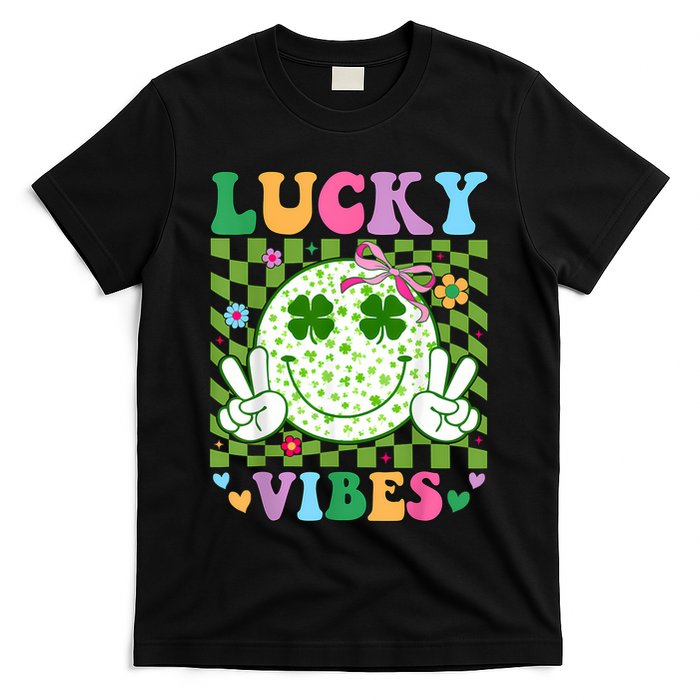 Groovy St Patricks Day Lucky Vibes Shamrock T-Shirt