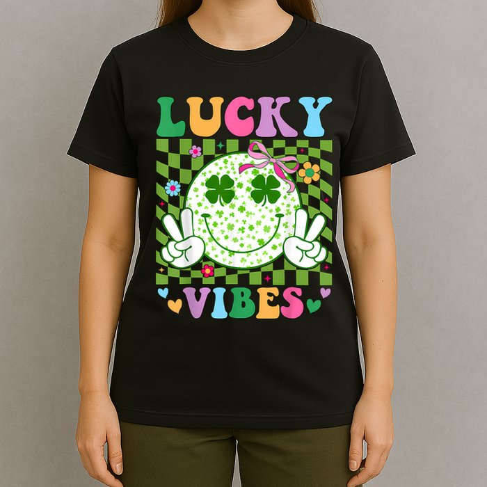 Groovy St Patricks Day Lucky Vibes Shamrock T-Shirt