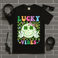 Groovy St Patricks Day Lucky Vibes Shamrock T-Shirt