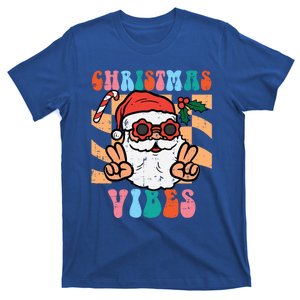 Groovy Santa Peace Christmas Vibes Retro Xmas Gift T-Shirt