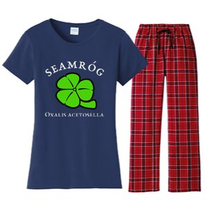 Green Shamrock Saint Patrick's Day Floral Vector Art Women's Flannel Pajama Set