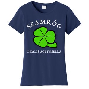 Green Shamrock Saint Patrick's Day Floral Vector Art Women's T-Shirt