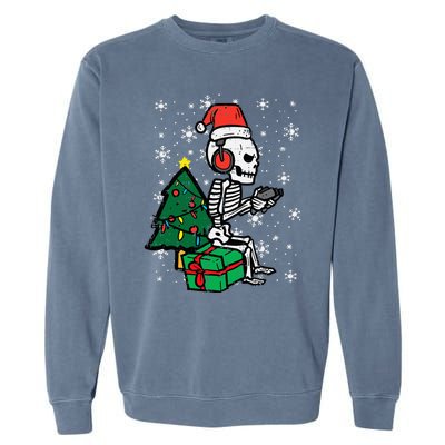 Gamer Skeleton Santa Christmas Gaming Garment-Dyed Sweatshirt