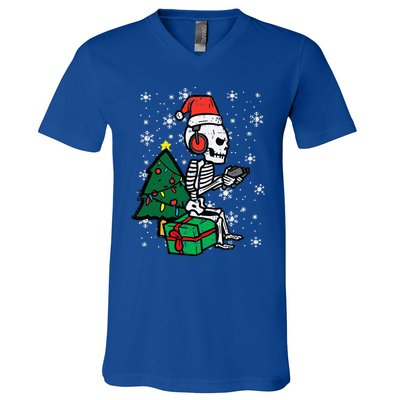 Gamer Skeleton Santa Christmas Gaming V-Neck T-Shirt