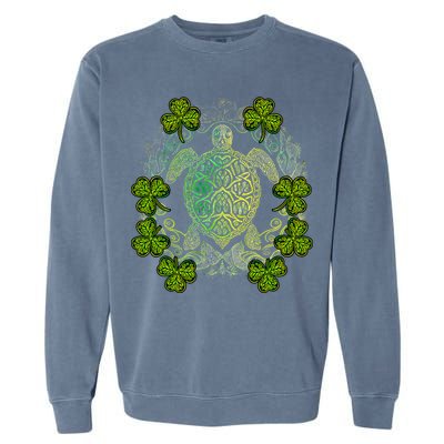 Green Sea Turtle Mandala Irish Shamrock Clover St Patricks Garment-Dyed Sweatshirt
