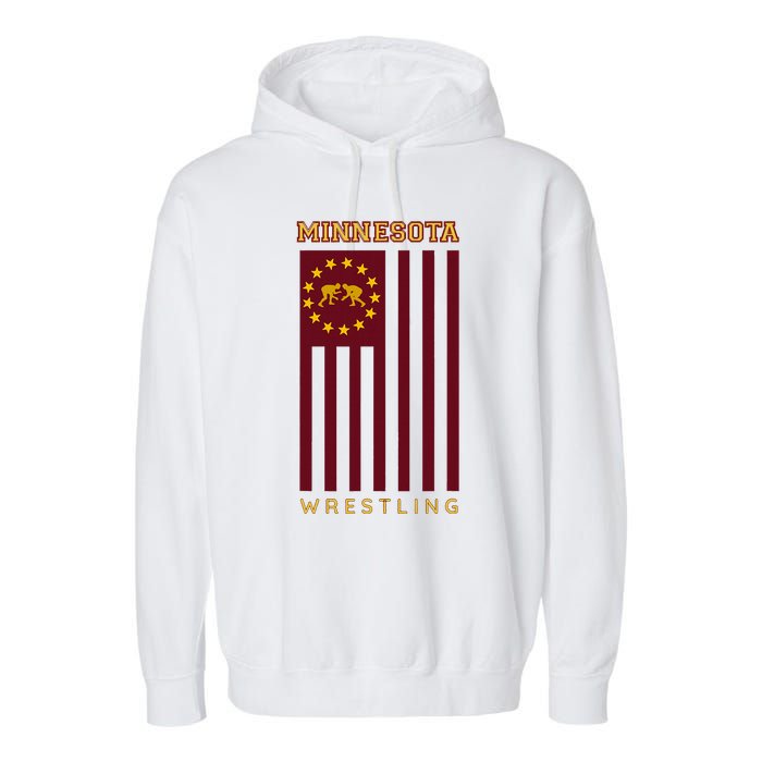 Gopher State Usa Flag Freestyle Wrestler Minnesota Garment-Dyed Fleece Hoodie