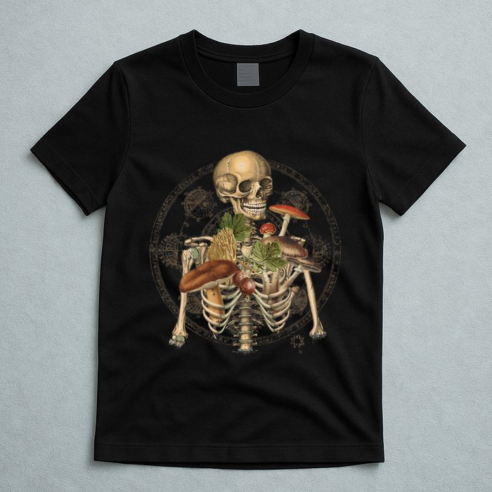 Goblincore Skeleton With Mushrooms Foraging Mycologist Fungi T-Shirt