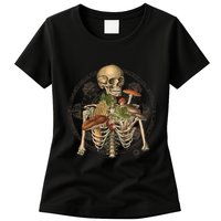 Goblincore Skeleton With Mushrooms Foraging Mycologist Fungi Womens T-Shirt