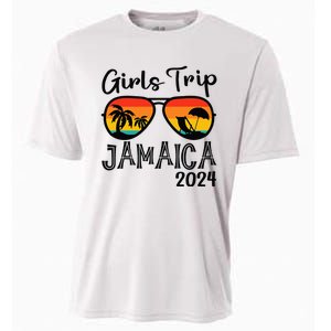 Girl Trip 2024 Weekend Jamaica Vacation Matching Cooling Performance Crew T-Shirt