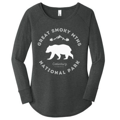 Gatlinburg TN Bear Retro Great Smoky Mountains National Park Women's Perfect Tri Tunic Long Sleeve Shirt