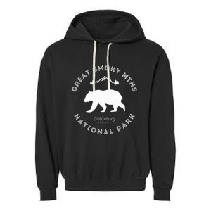 Gatlinburg Tn Bear Retro Great Smoky Mountains National Park Garment-Dyed Fleece Hoodie