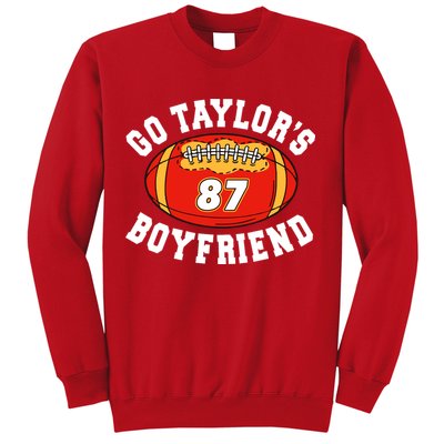 Go TaylorS Boyfriend I Just Here For Travis Sweatshirt