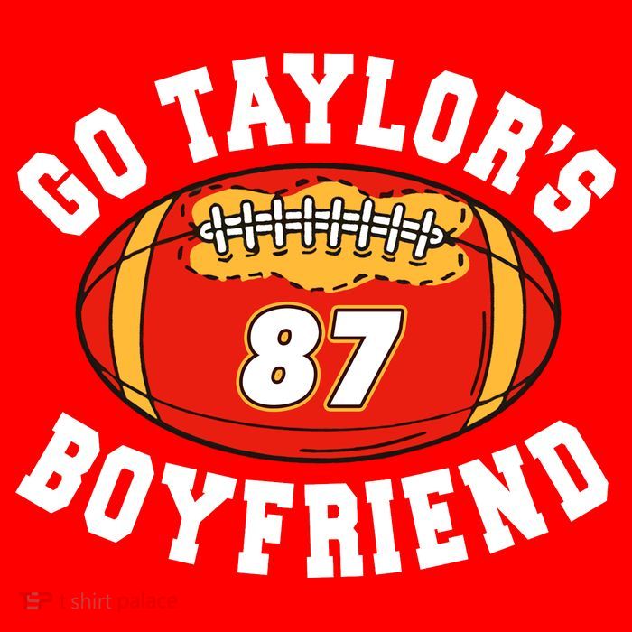 Go TaylorS Boyfriend I Just Here For Travis Toddler Hoodie